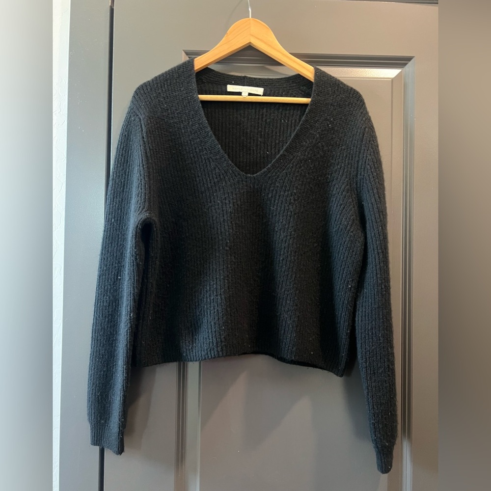 NakedCashmere v-neck sweater sz S